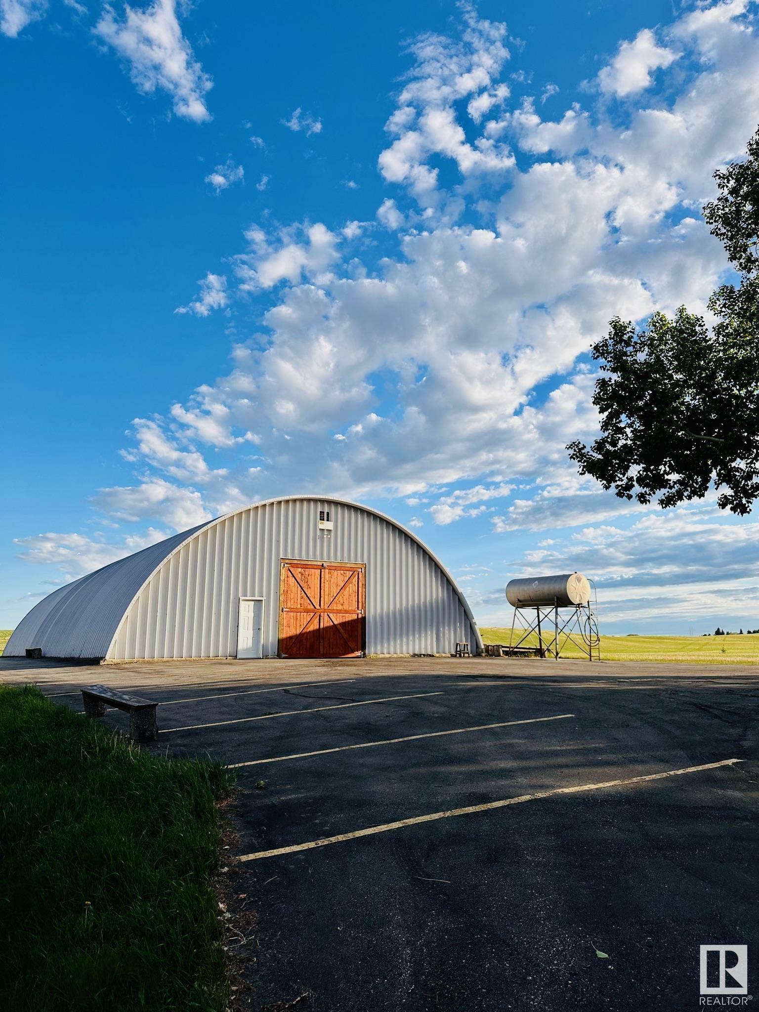Property Photo: 24041 Twp Road 510 AB T4X 0T1