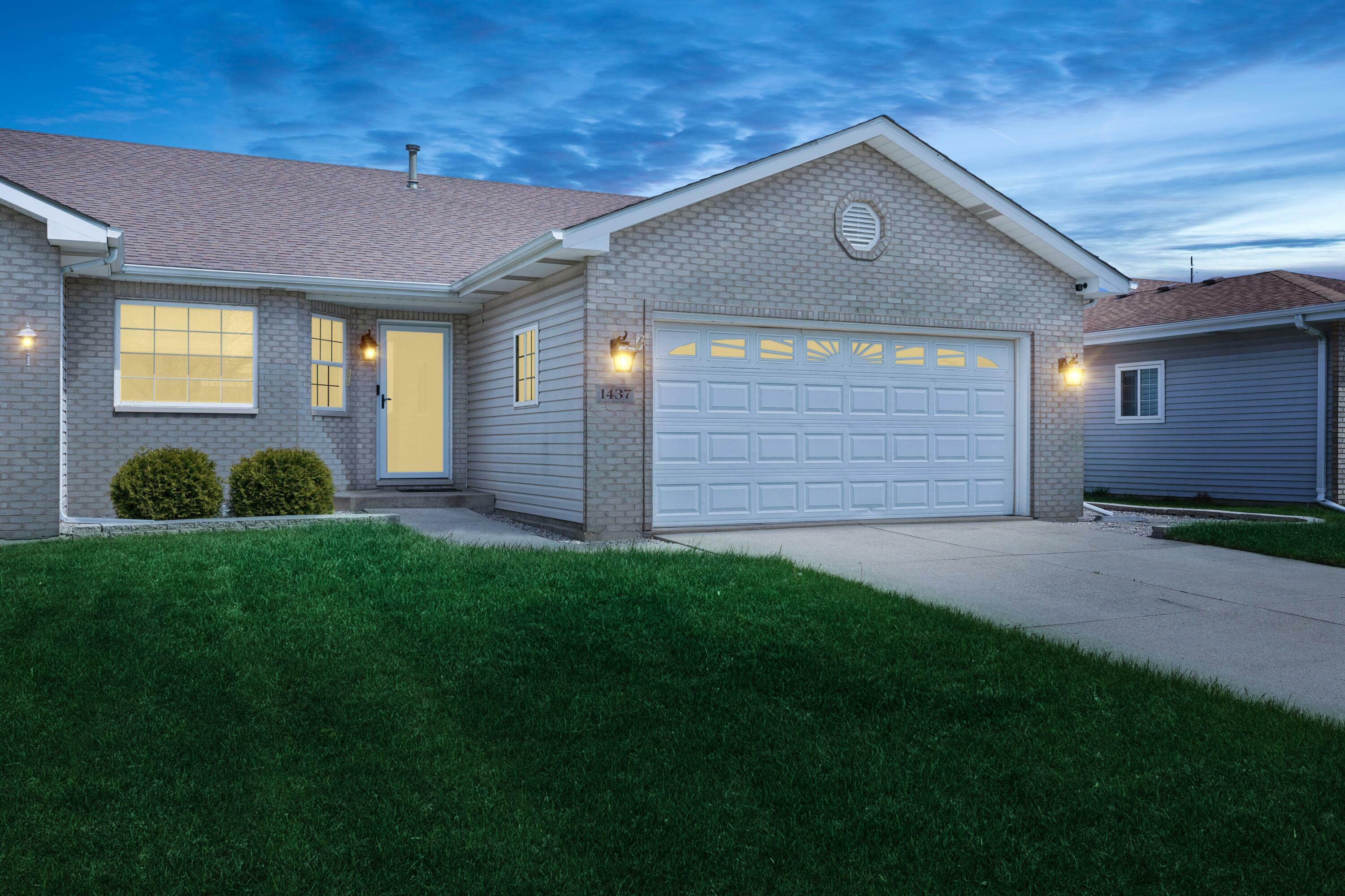 Property Photo: 1437 Rokosz Lane 2 IN 46311