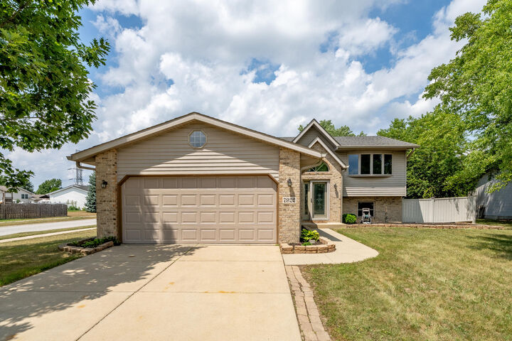 Property Photo:  7922 Bracken Parkway  IN 46342 