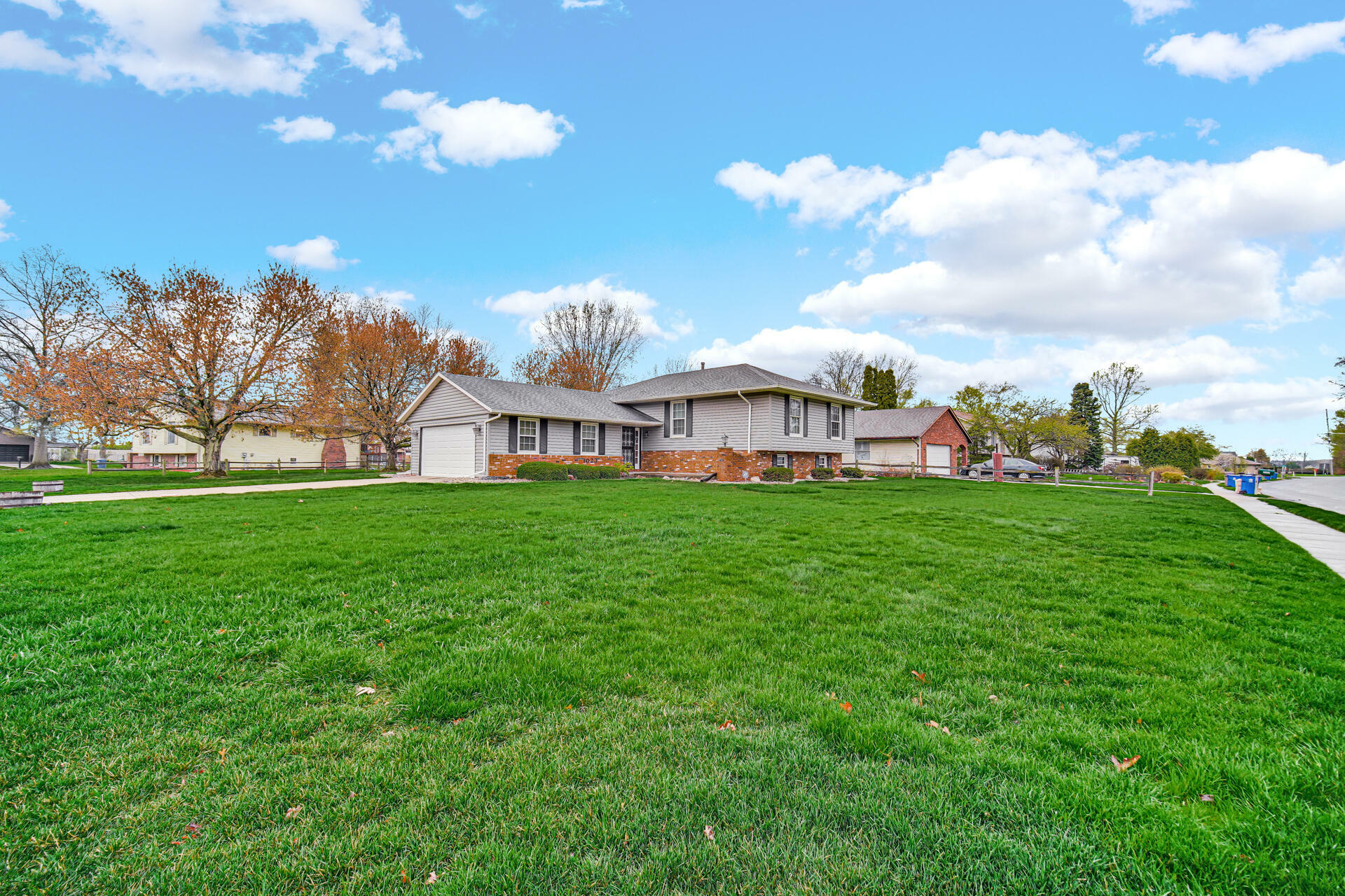 Property Photo: 1023 Chestnut Boulevard IN 46304