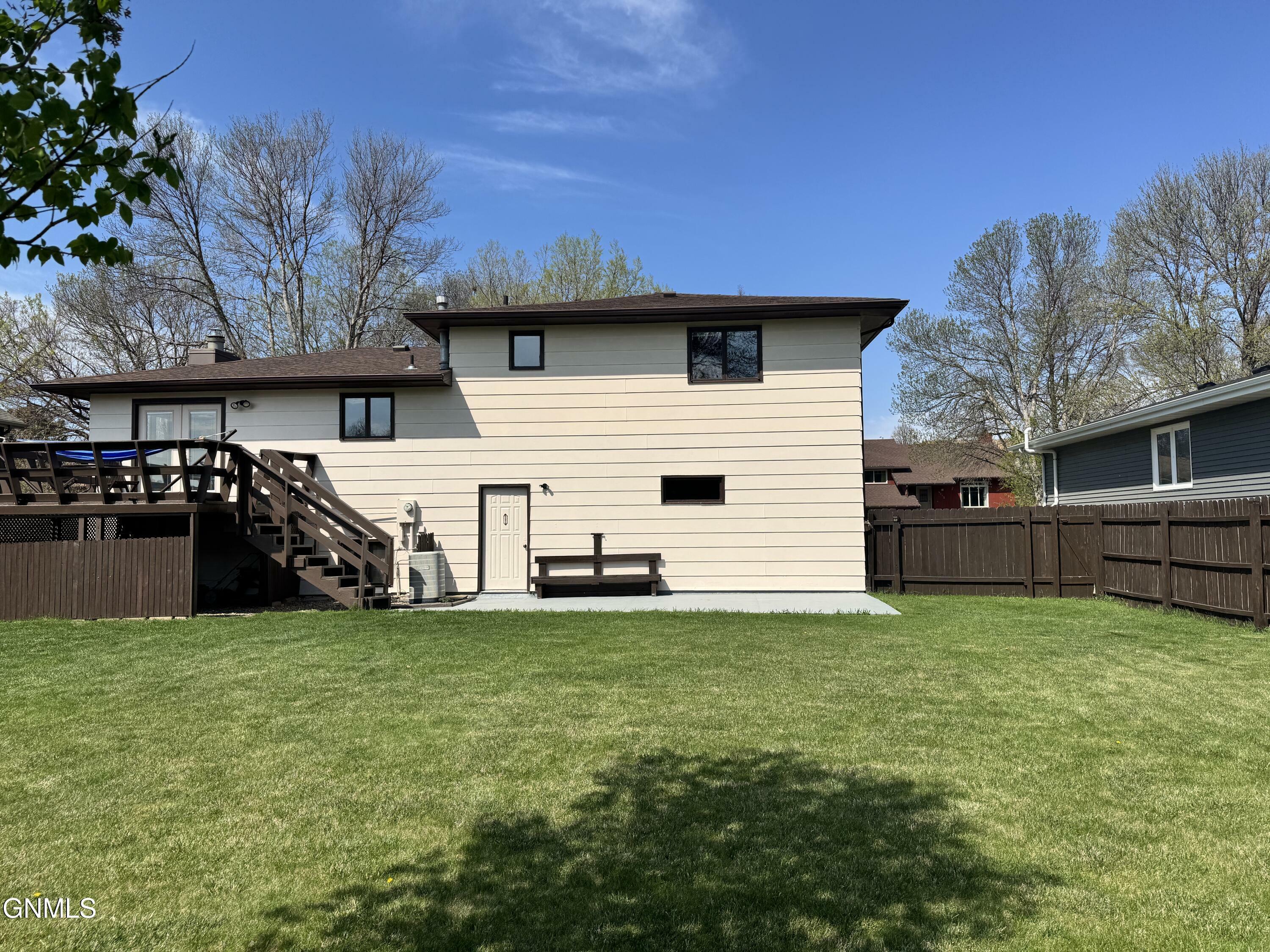 Property Photo: 2037 Nagel Drive ND 58501
