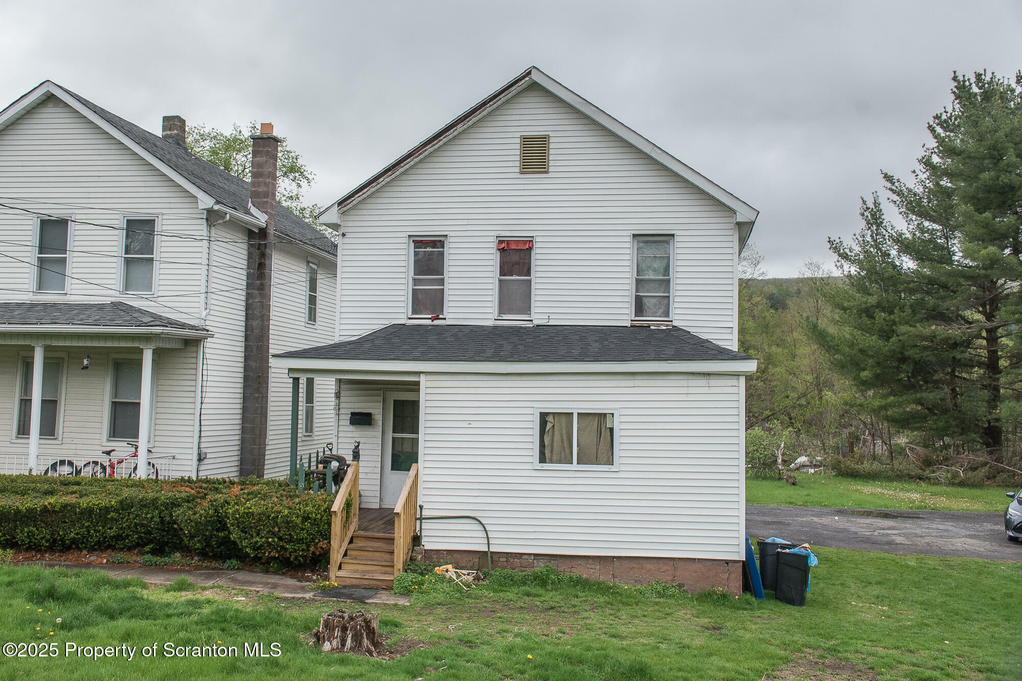 Property Photo: 199 199 1/2 Rear Gordon Avenue PA 18407