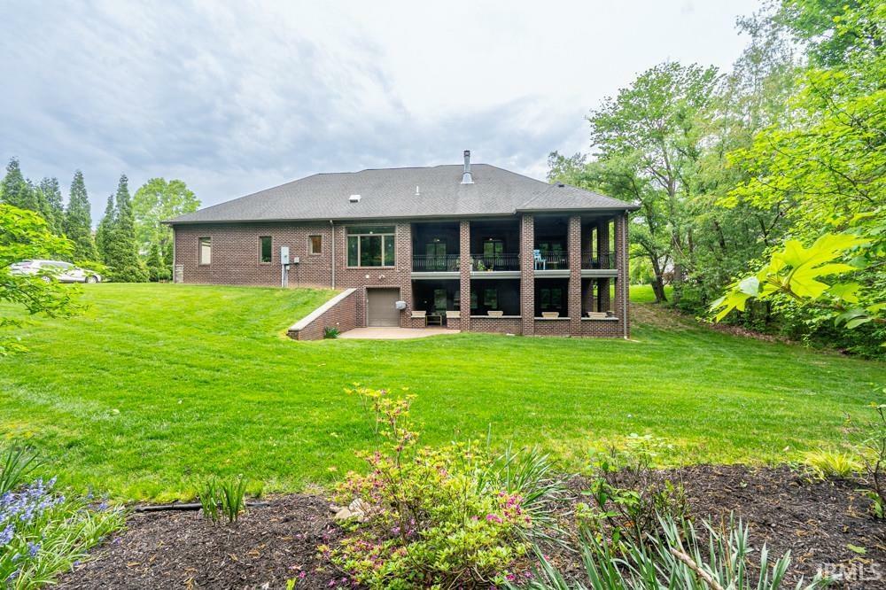 Property Photo: 5318 Claiborn Court IN 47630-3179