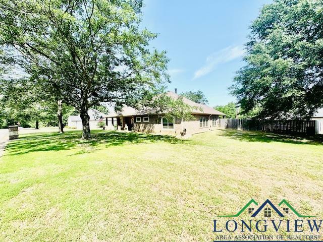 135 Harris Cove  Longview TX 75605 photo