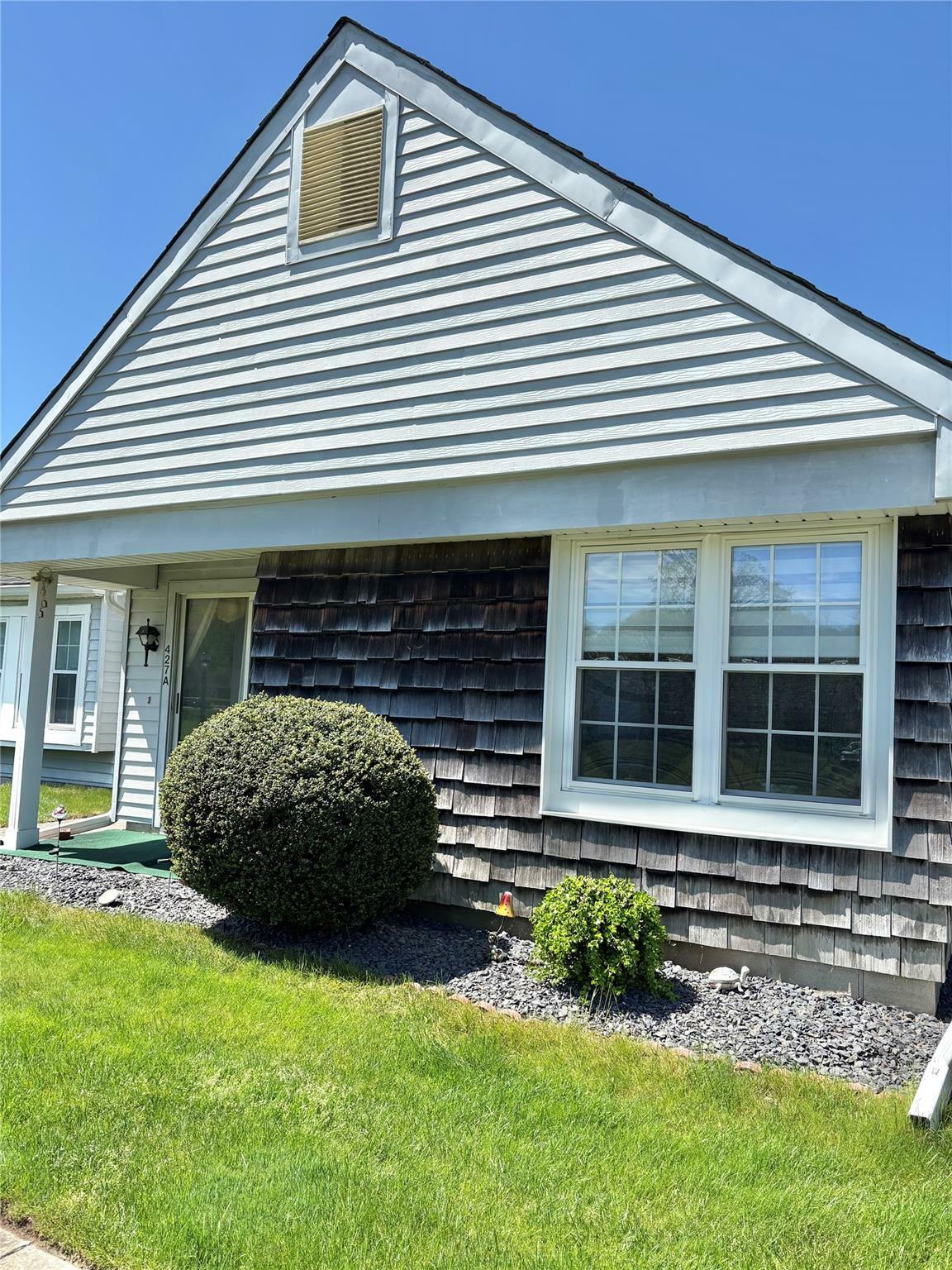 427 Aylesbury Court A  Ridge NY 11961 photo