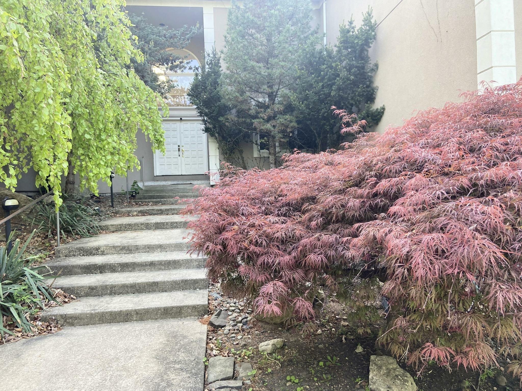 Property Photo: 587 Route 306 NY 10901