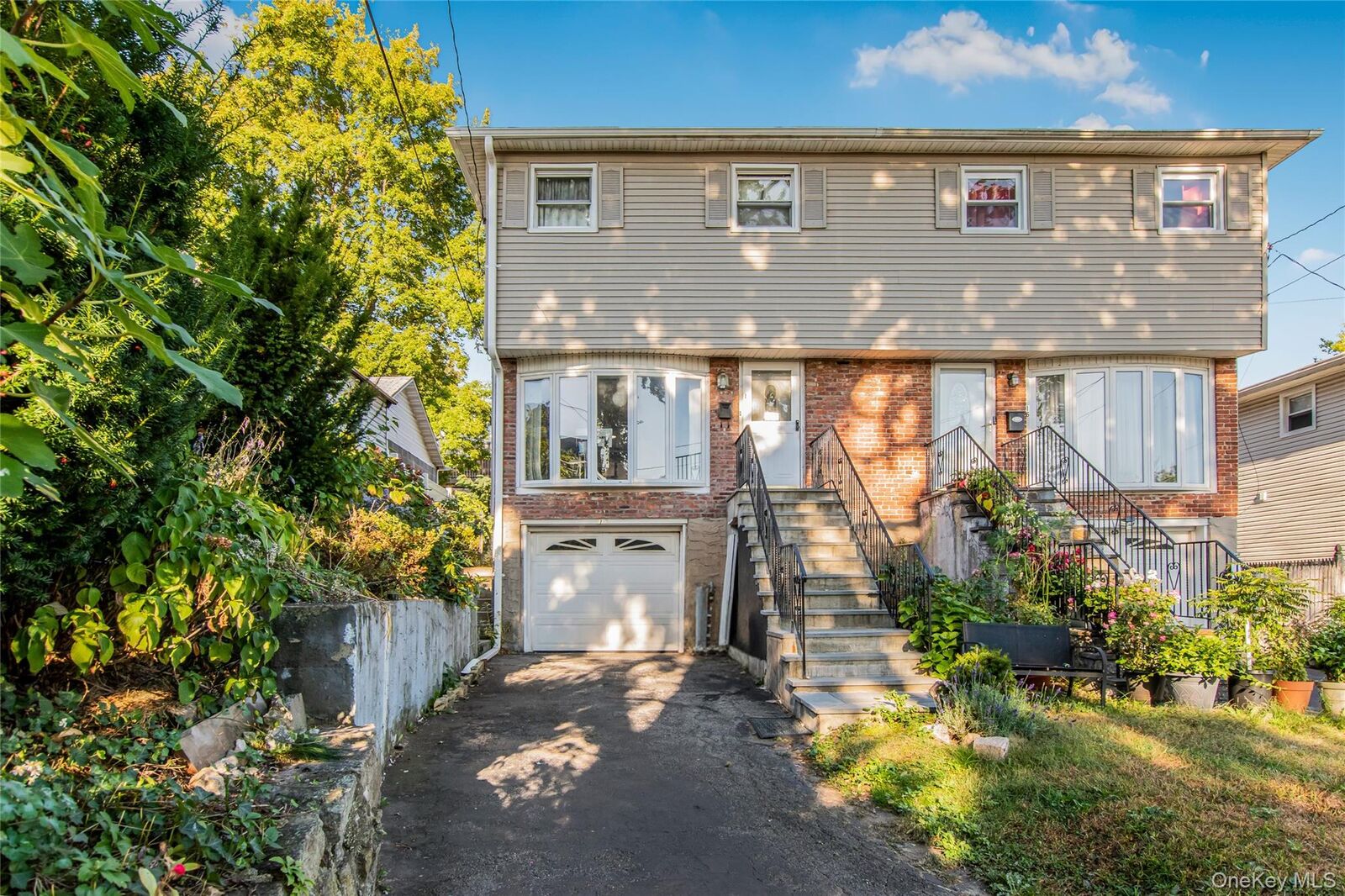 Property Photo: 18 South Circle NY 10703