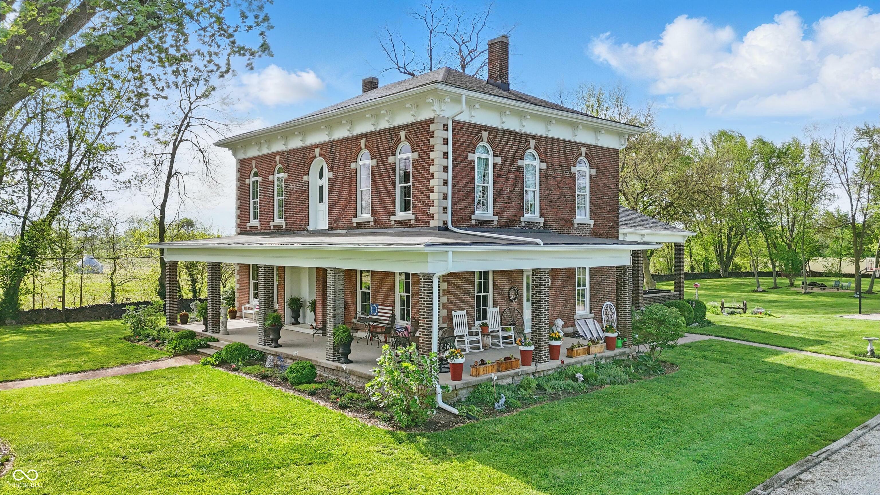 Property Photo: 1901 S Old State Road 67 IN 46166