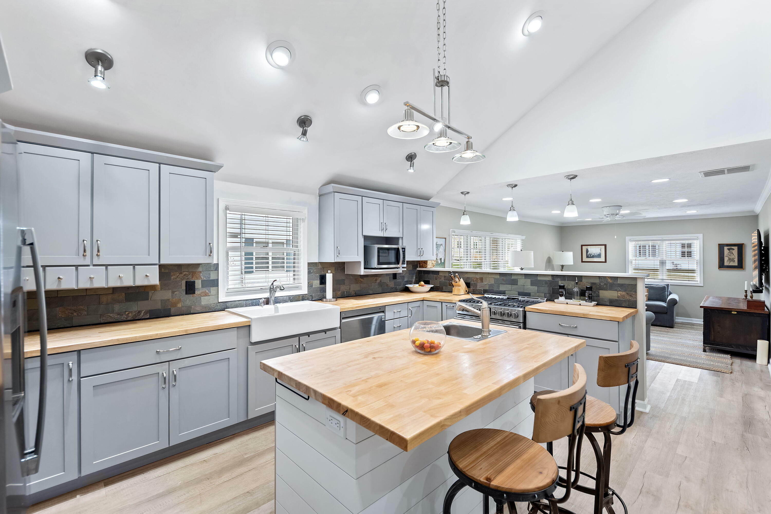 Property Photo: 116 W Clay Street MI 49117