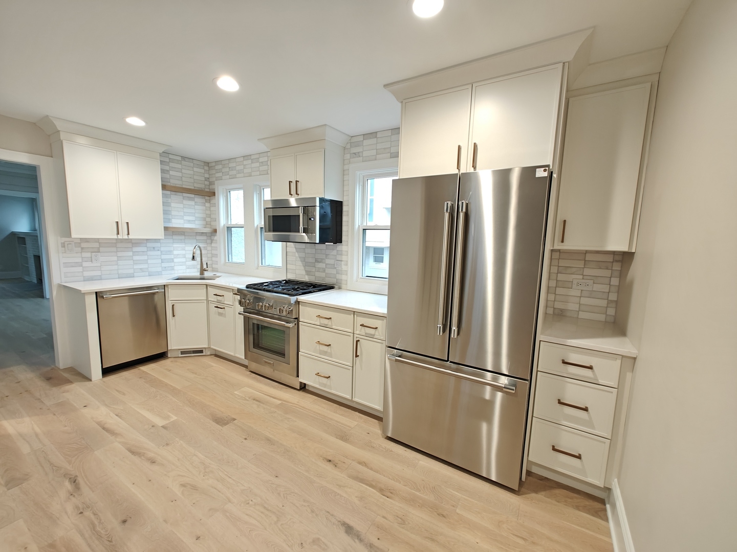 Property Photo: 292 N Addison Avenue IL 60126