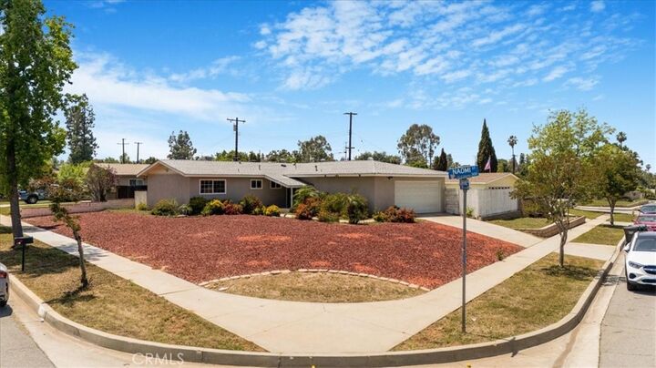 Property Photo:  327 Naomi Street  CA 92374 