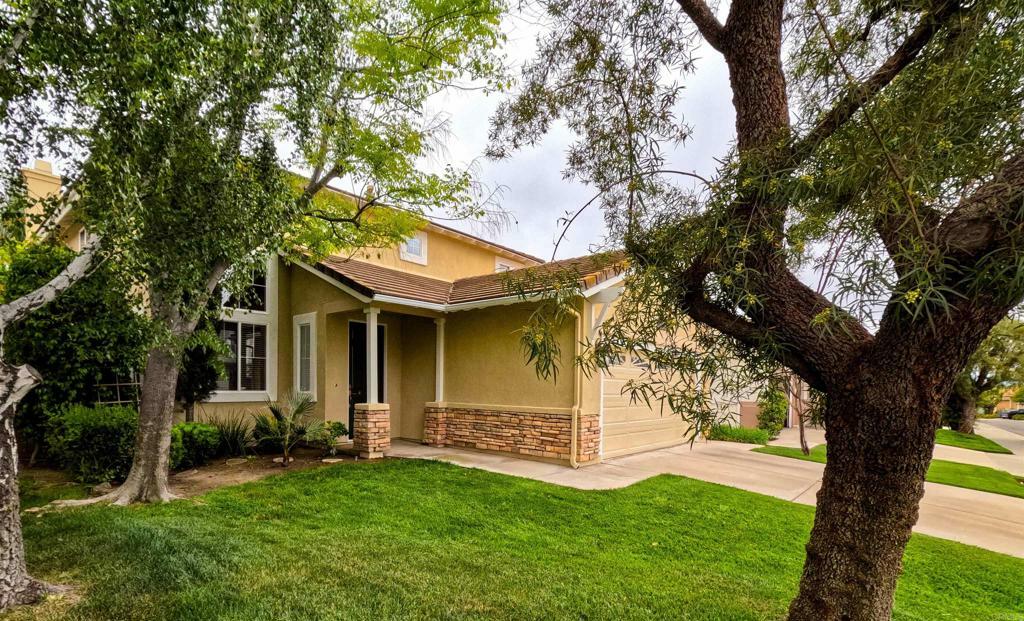 Property Photo: 41734 Niblick Road CA 92591