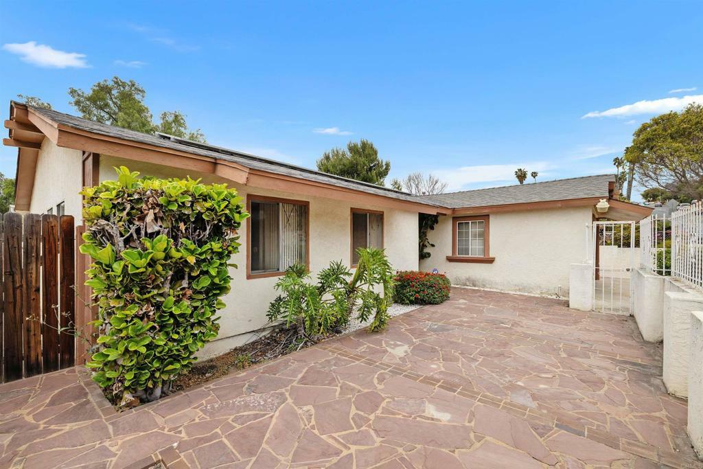 Property Photo: 6552 Mallard Street CA 92114
