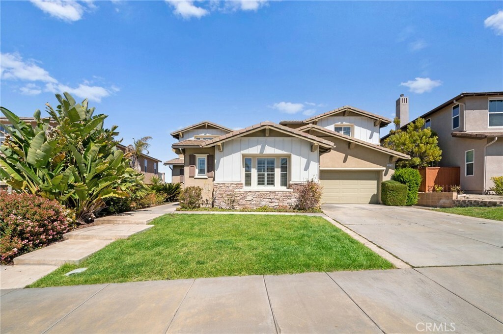 Property Photo: 33710 Sattui Street CA 92592