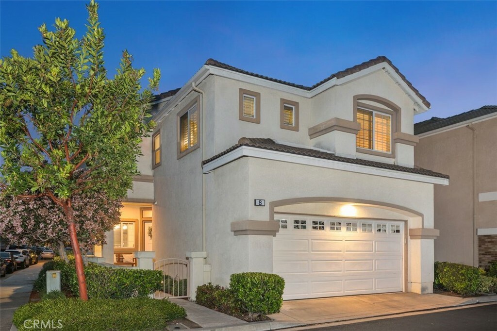 Property Photo: 8 Quebec CA 92656