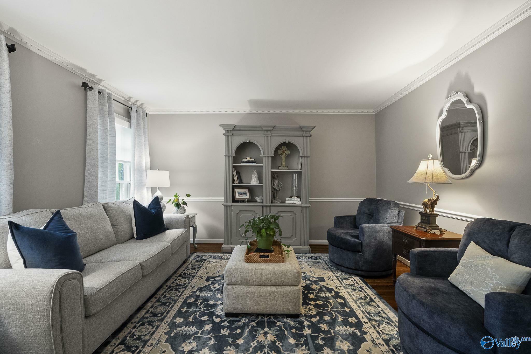 Property Photo: 1207 Chandler Road AL 35801