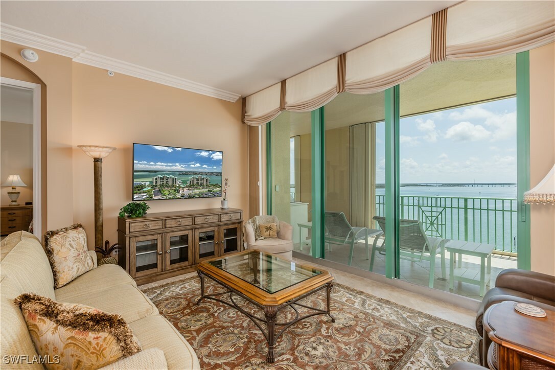 Property Photo: 1079 Bald Eagle Drive N703 FL 34145