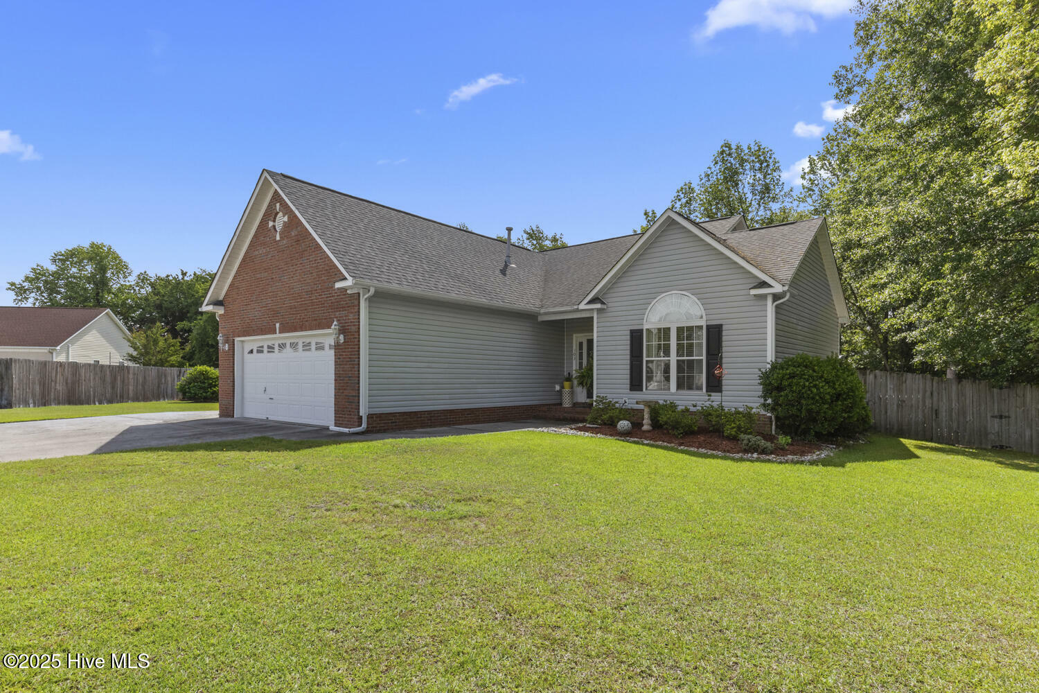 Property Photo: 103 Tyler Court NC 28540