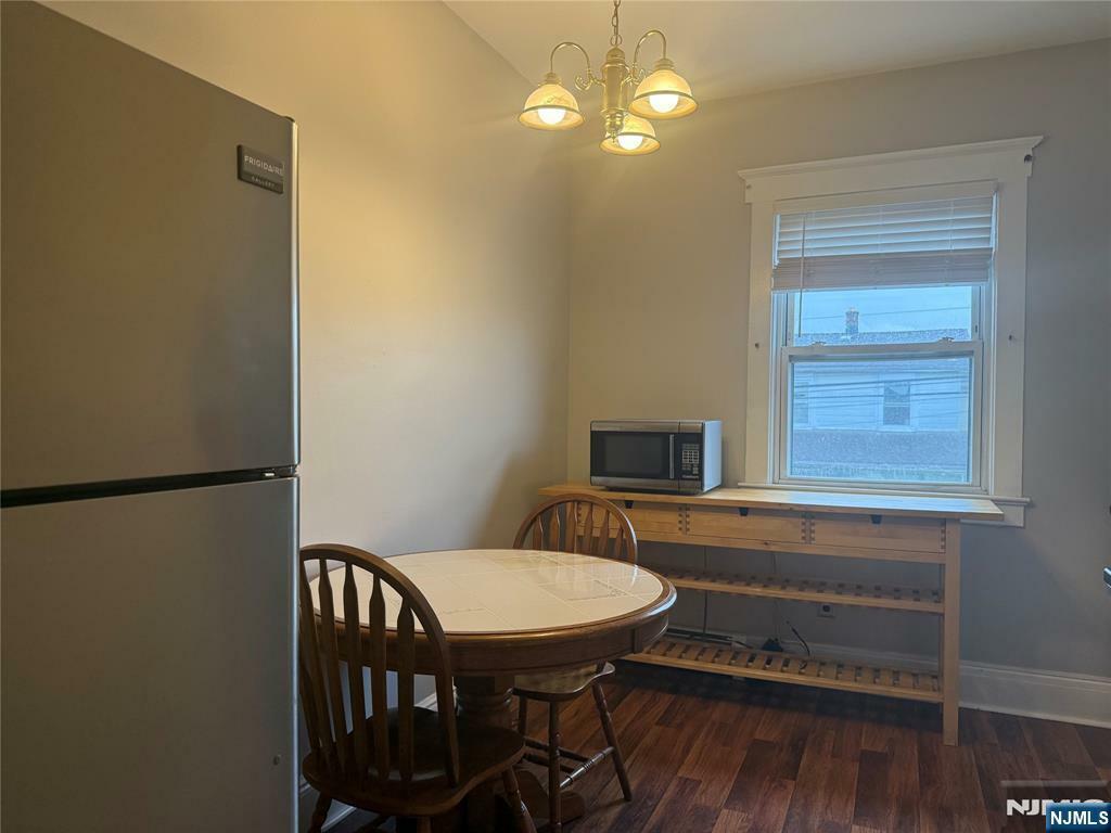 Property Photo:  29 Pine Street 2  NJ 07644 