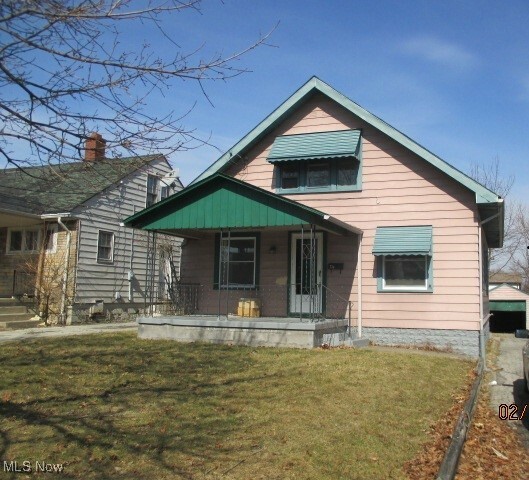 Property Photo: 734 Cambridge Avenue OH 44502