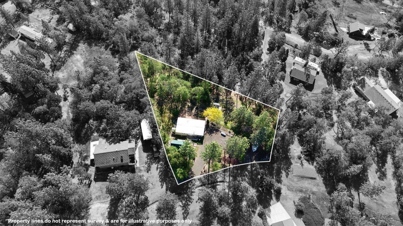 Property Photo: 115 Manzanita Drive OR 97536