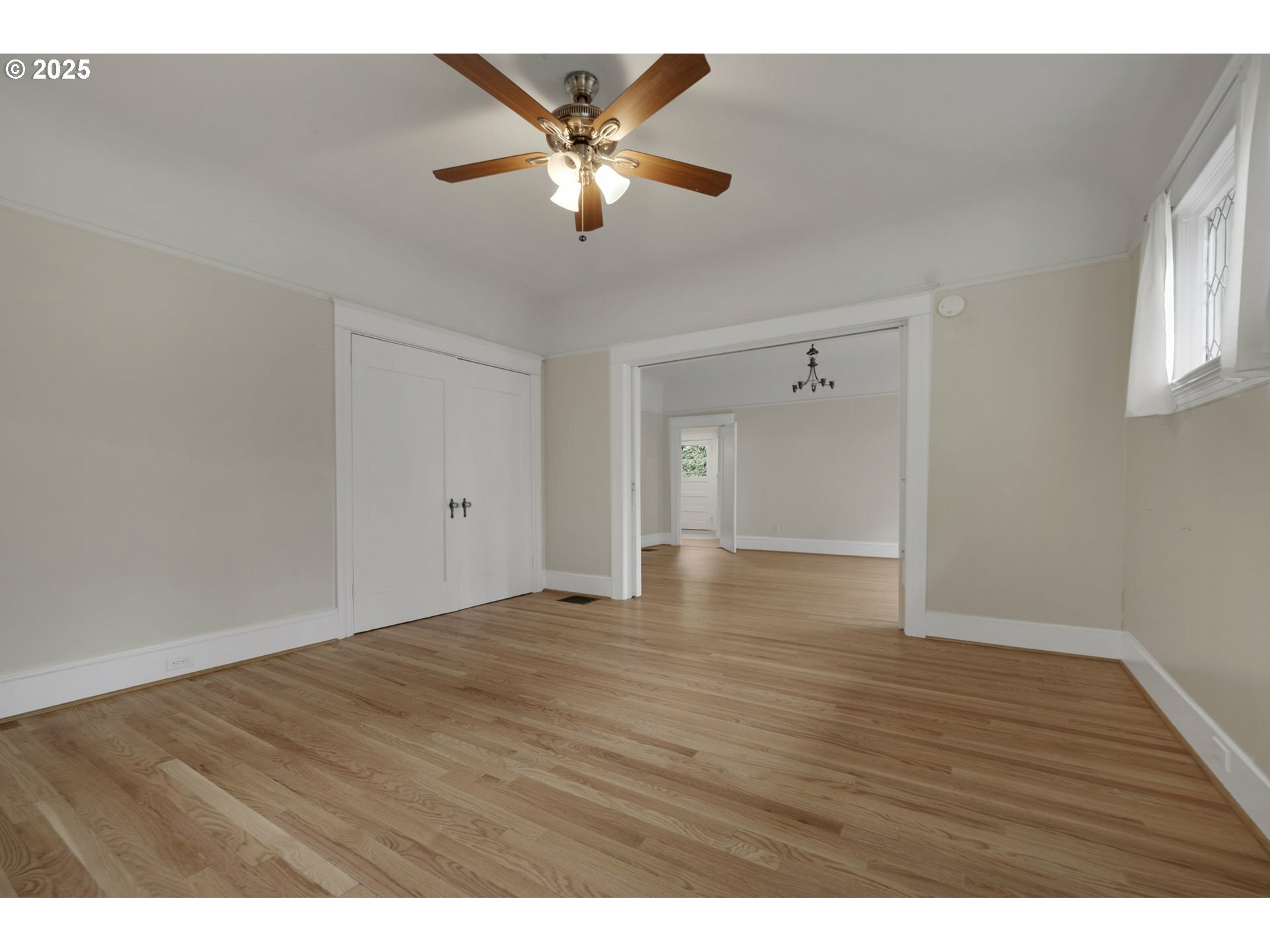 Property Photo: 2217 NE 11th Ave OR 97212