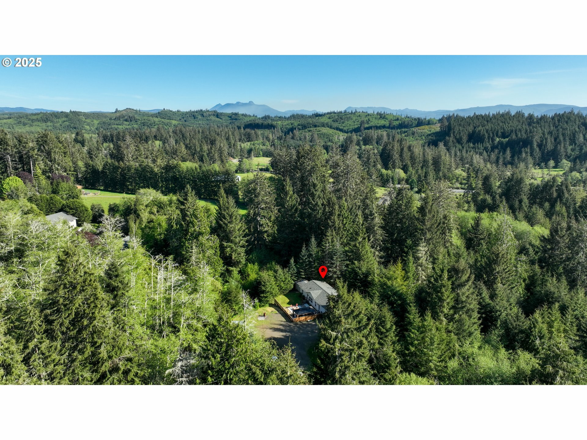 Property Photo: 91627 Walluski Loop OR 97103