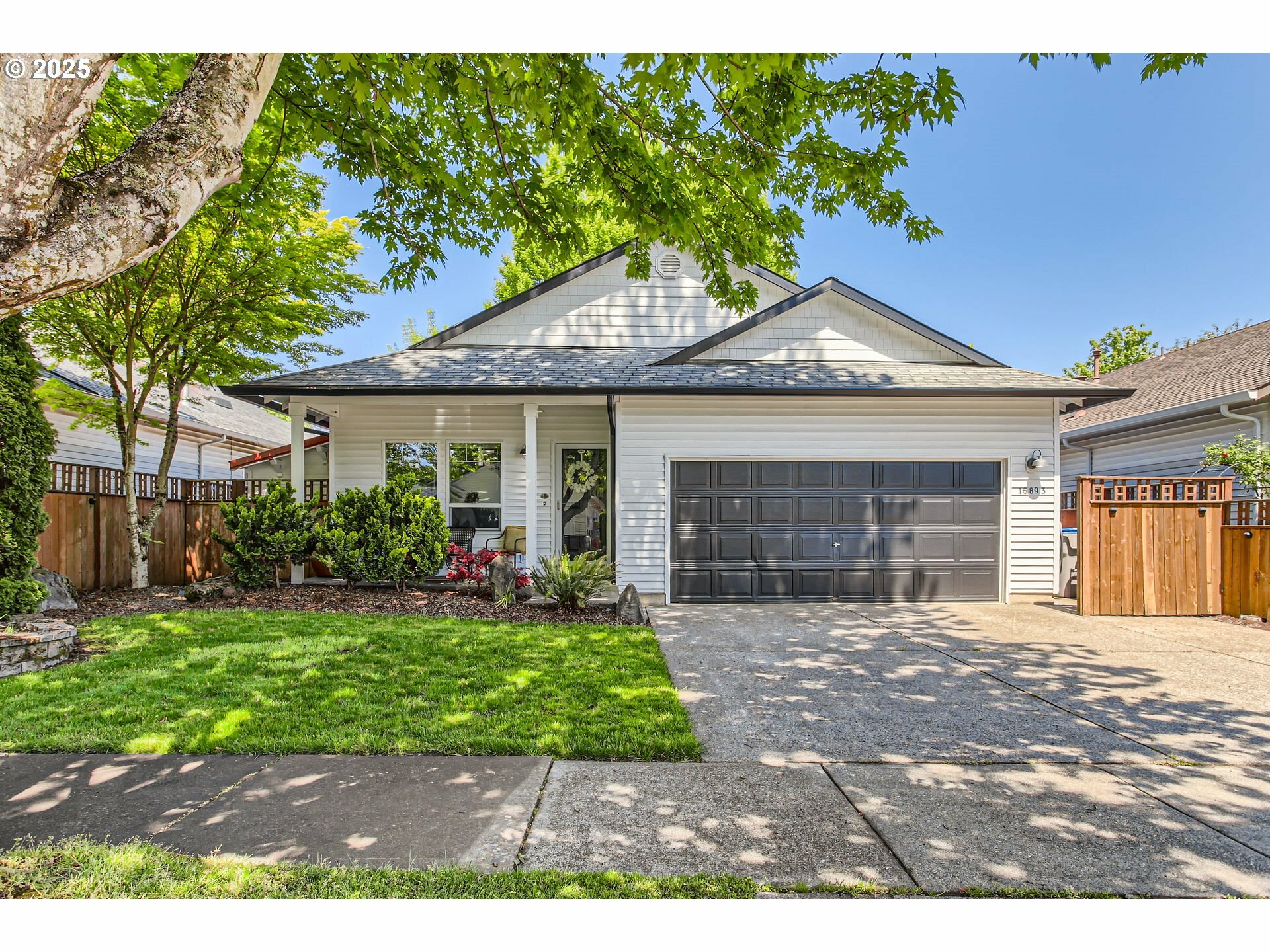Property Photo: 16893 SW Roosevelt St OR 97140