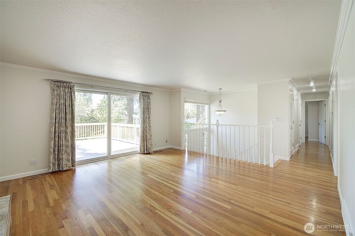 Property Photo:  10914  102nd Avenue NE  WA 98033 