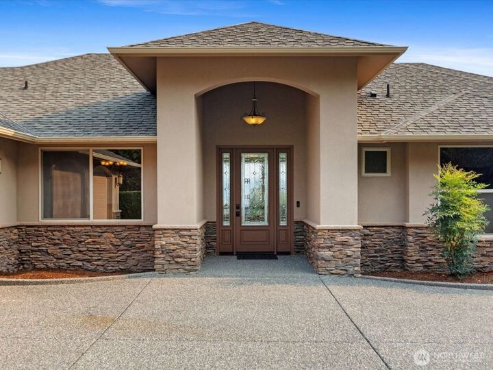 Property Photo:  857  Tinas Coma Lane  WA 98233 