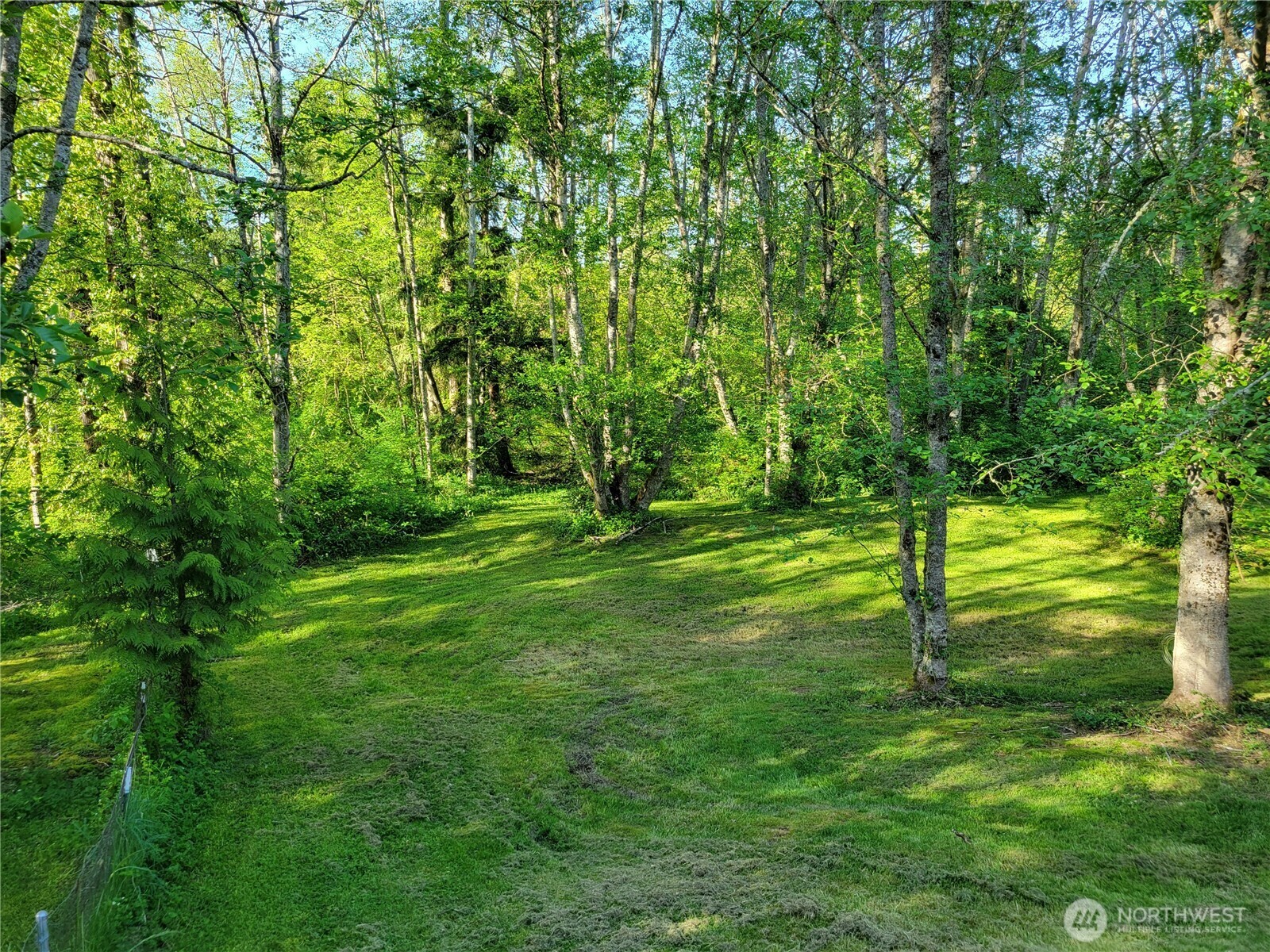 Property Photo: 3824 Birch Bay-Lynden Road WA 98240