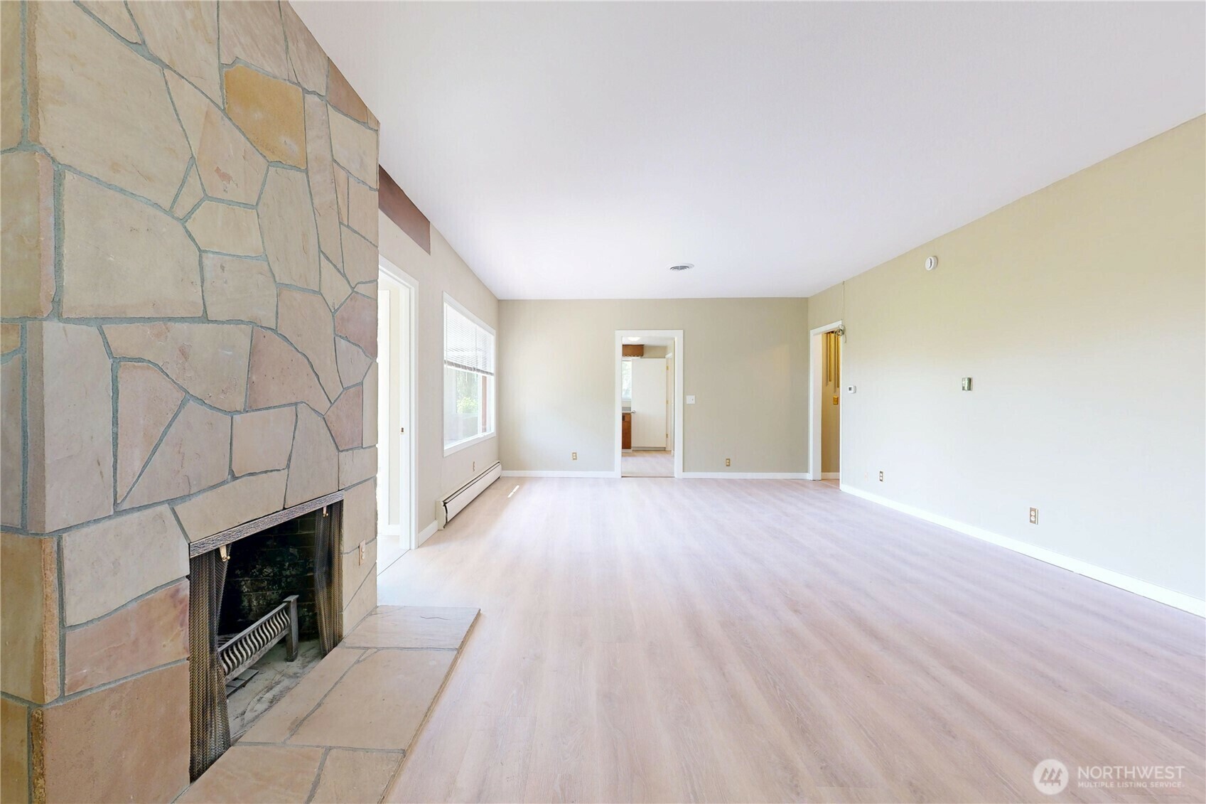 Property Photo: 140 Otis WA 99362