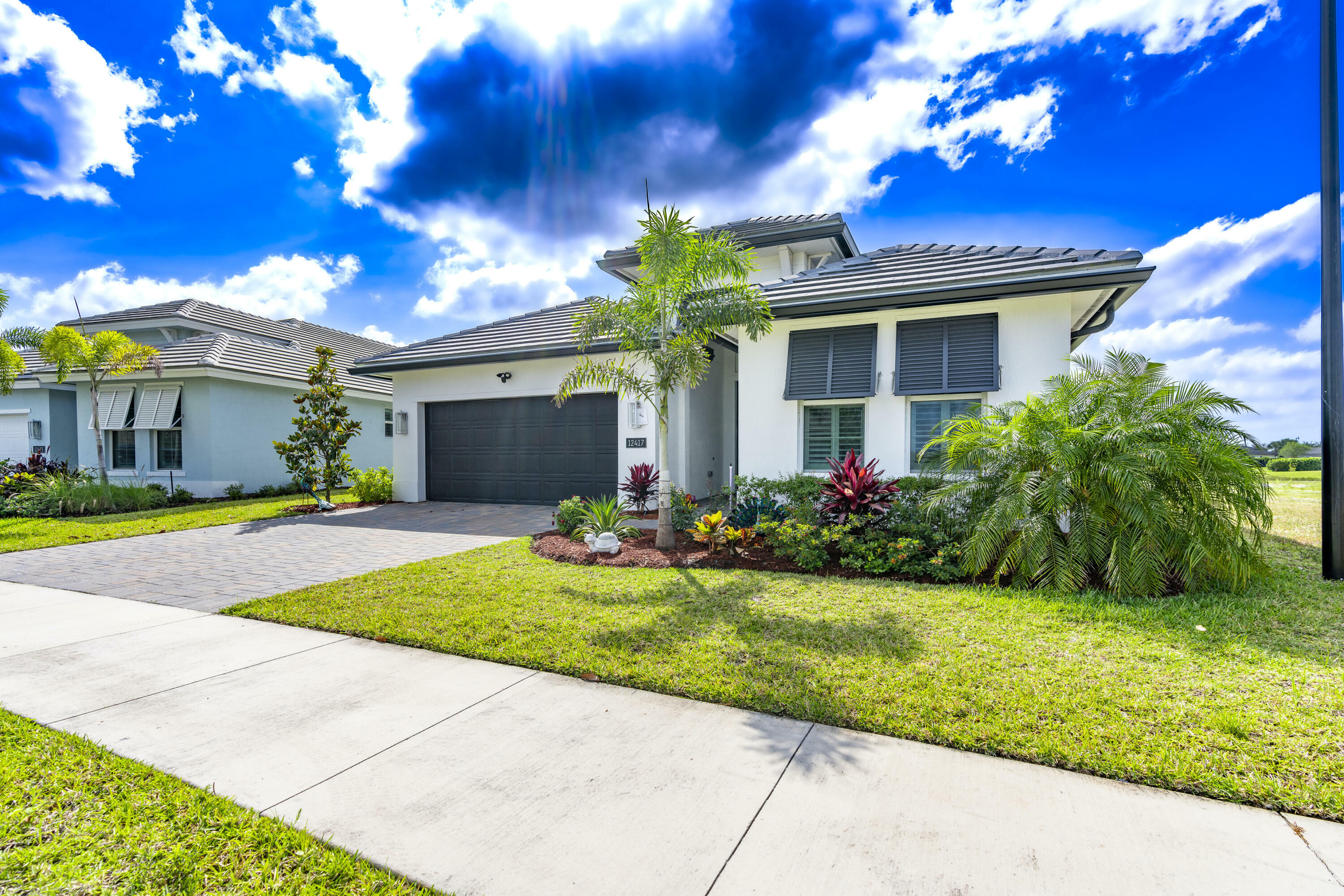 Property Photo: 12417 SW Sunrise Lake Terrace FL 34987