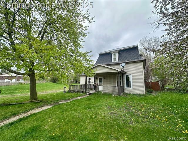 Property Photo: 1 1st Street MI 48097