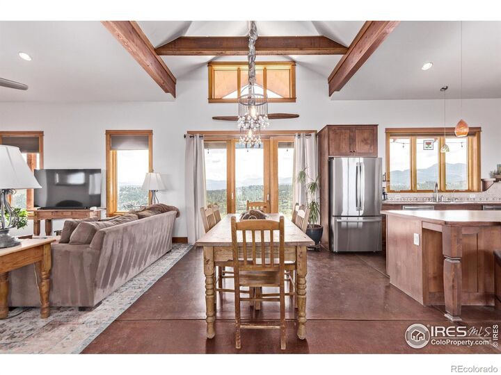 399 Northview Road  Berthoud CO 80513 photo