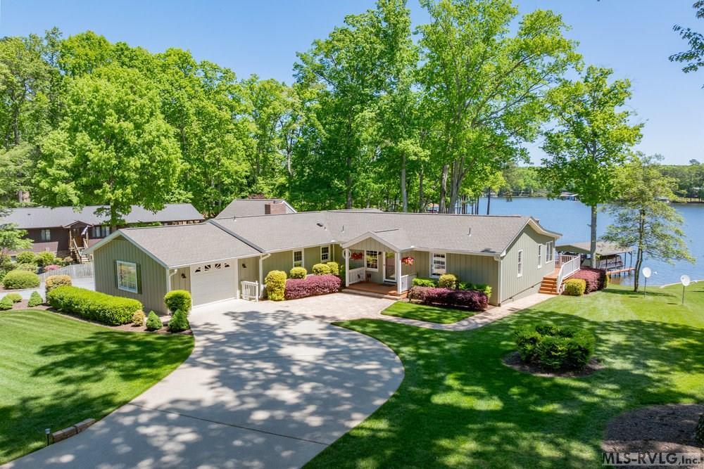Property Photo: 593 Ridge Dr VA 23887