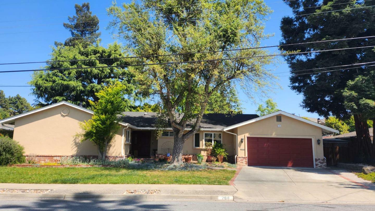 Property Photo: 768 Vanda Way CA 94536