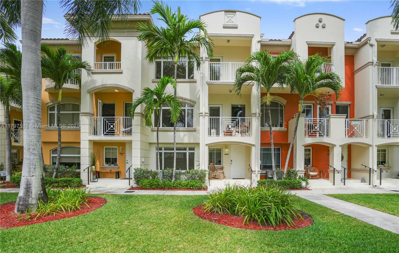 Property Photo: 18445 NE 27th Pl FL 33160