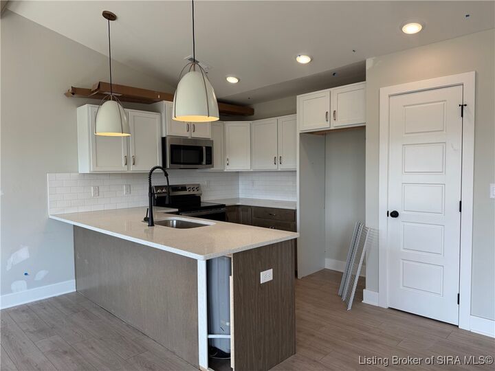 Property Photo: 5114 Woodstone Circle Lot 155 IN 47130
