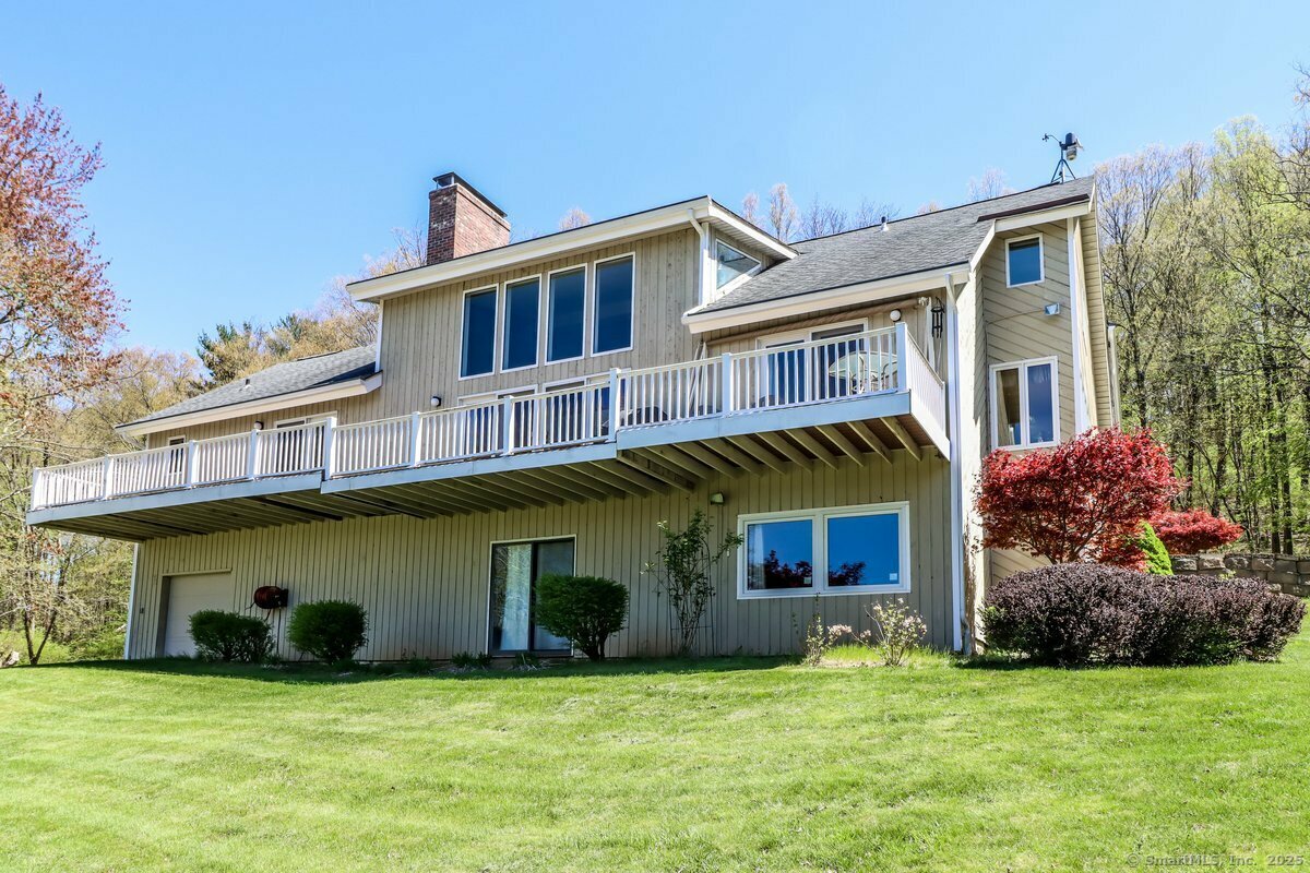 Property Photo: 6 High Meadow Road CT 06776