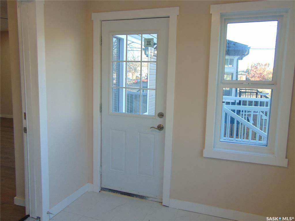 Property Photo: 405 D Avenue S SK S7M 1R3