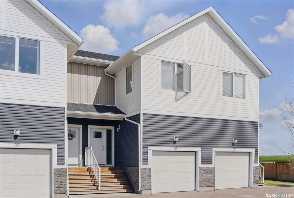 Property Photo: 510 Kloppenburg Crescent 35 SK S7W 0X8