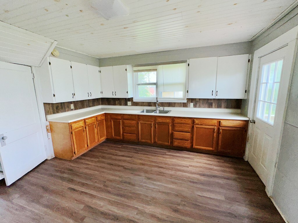Property Photo: 711 Florence Ave. OH 45714