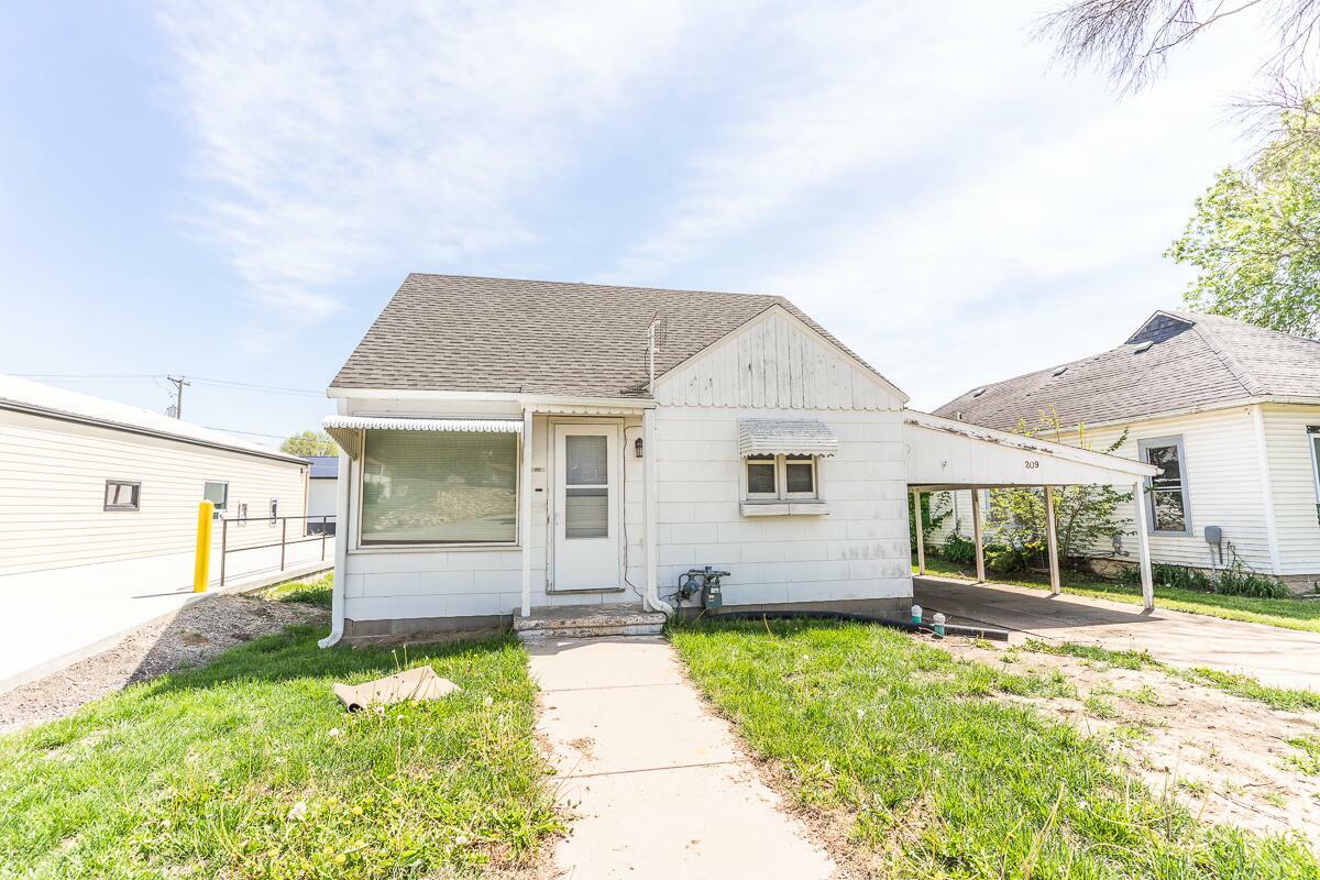 209 S Locust  Street  Glenwood IA 51534 photo