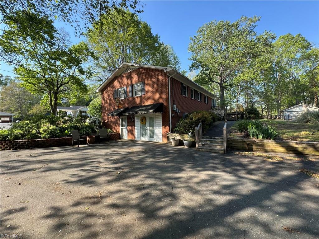 Property Photo: 6610 Andes Street NC 27019