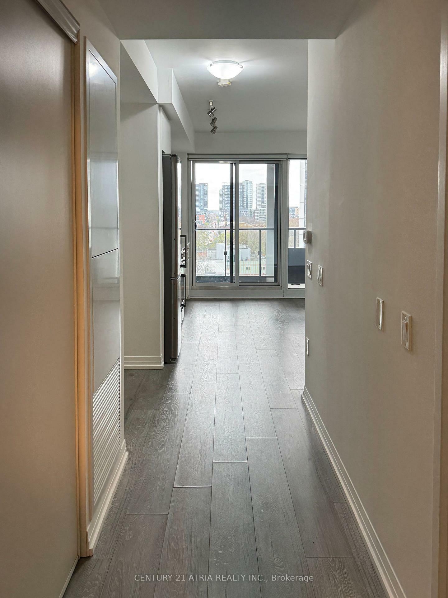 Photo de la propriété: 251 Jarvis Street 810 ON M5B 0C3