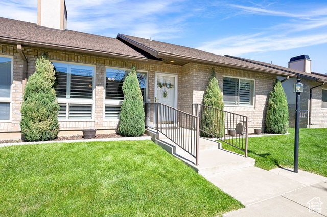 Property Photo: 257 River Cove Dr E UT 84050
