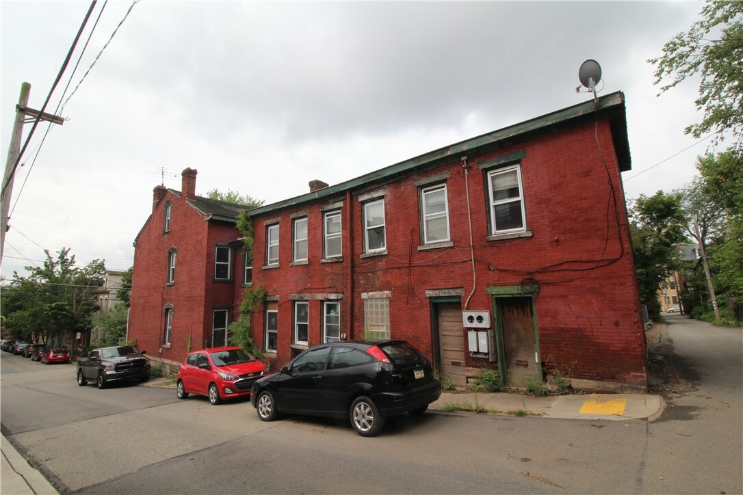 Property Photo: 600 Armandale St PA 15212