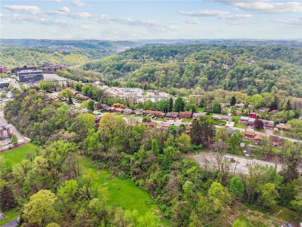 Property Photo: 0 Frazier Dr PA 15235