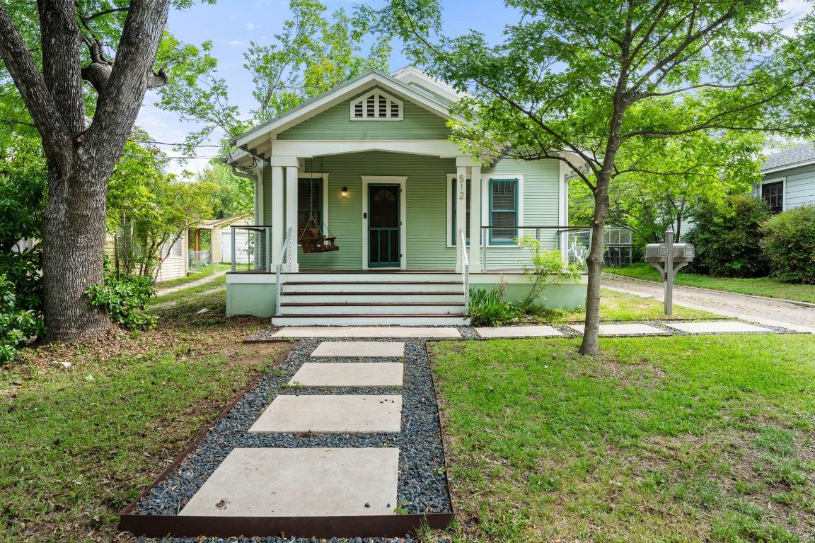 512 E 49th Street  Austin TX 78751 photo